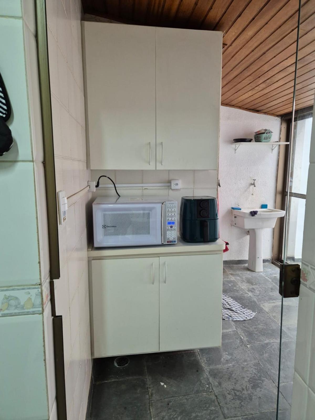Cobertura 3 Quartos C Piscina Privativa E Churrasqueira * Guaruja